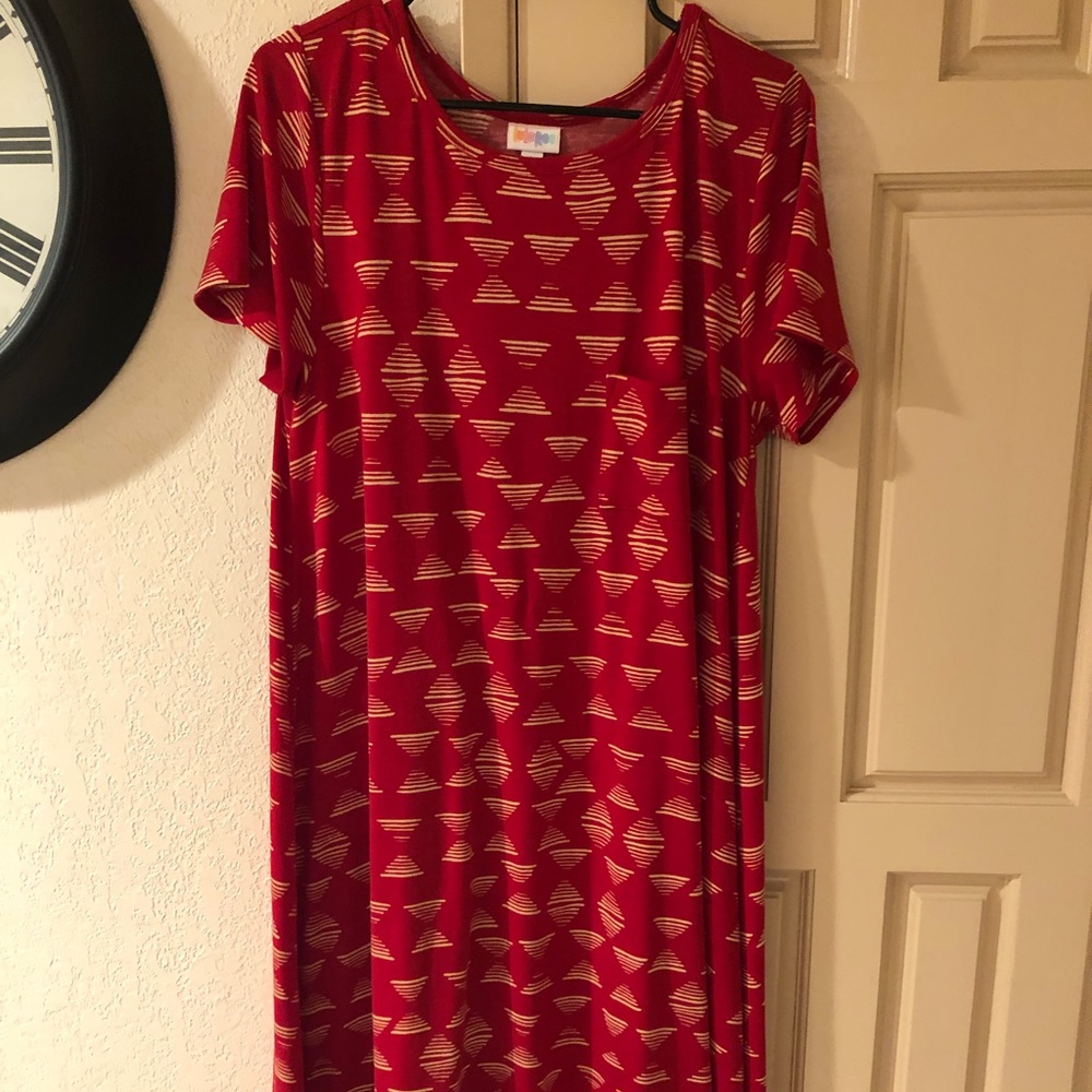 LuLaRoe Carly- Large